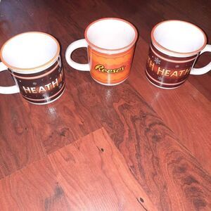 Set of 3 Hershey Collectors Mugs